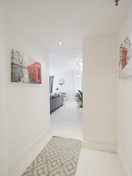 Art Deco Ocean Walk Apartments Miami Beach Exterior photo